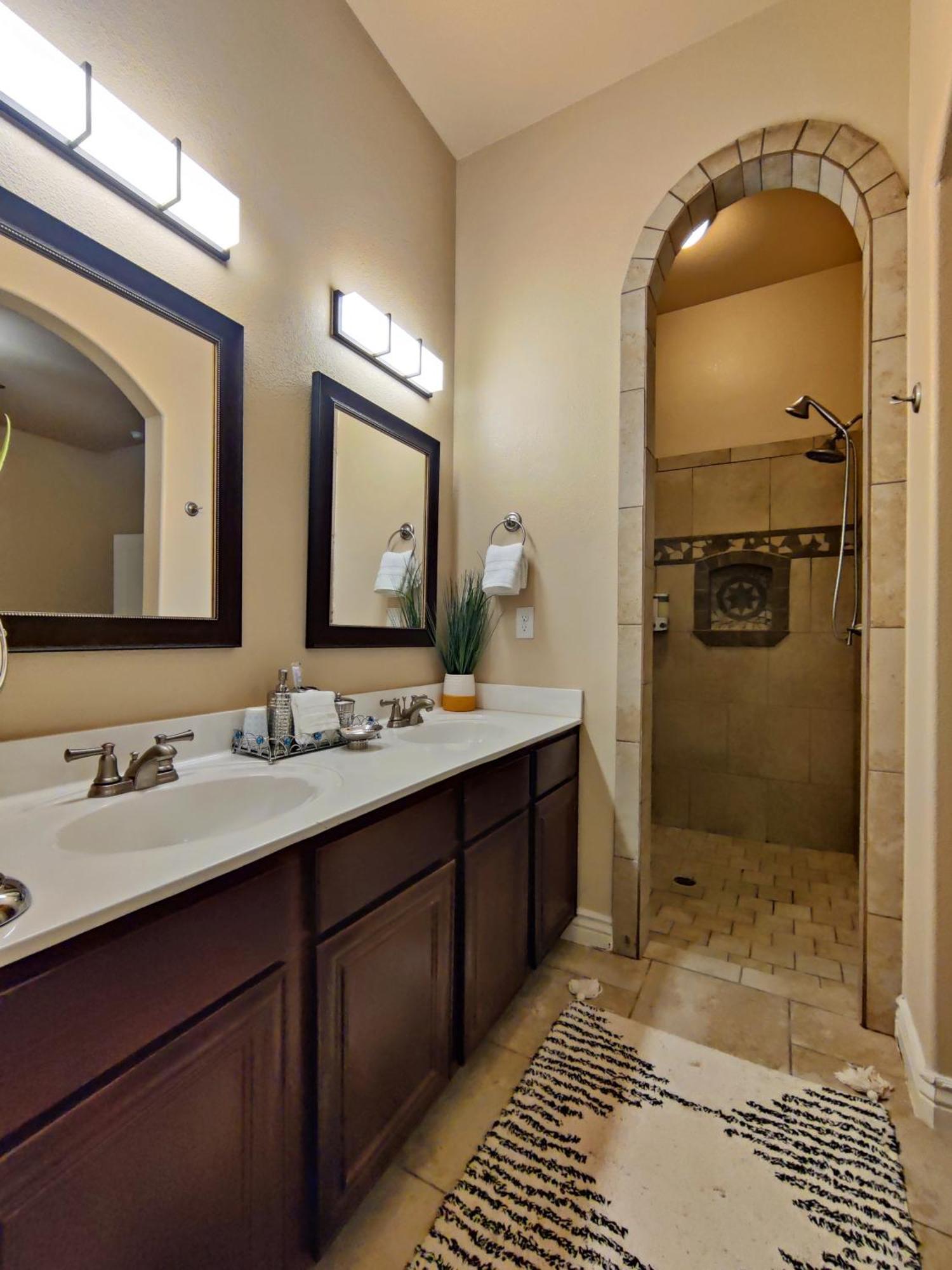 Wonderful, Plush & Luxurious 3 Bed Room Home El Paso Ngoại thất bức ảnh